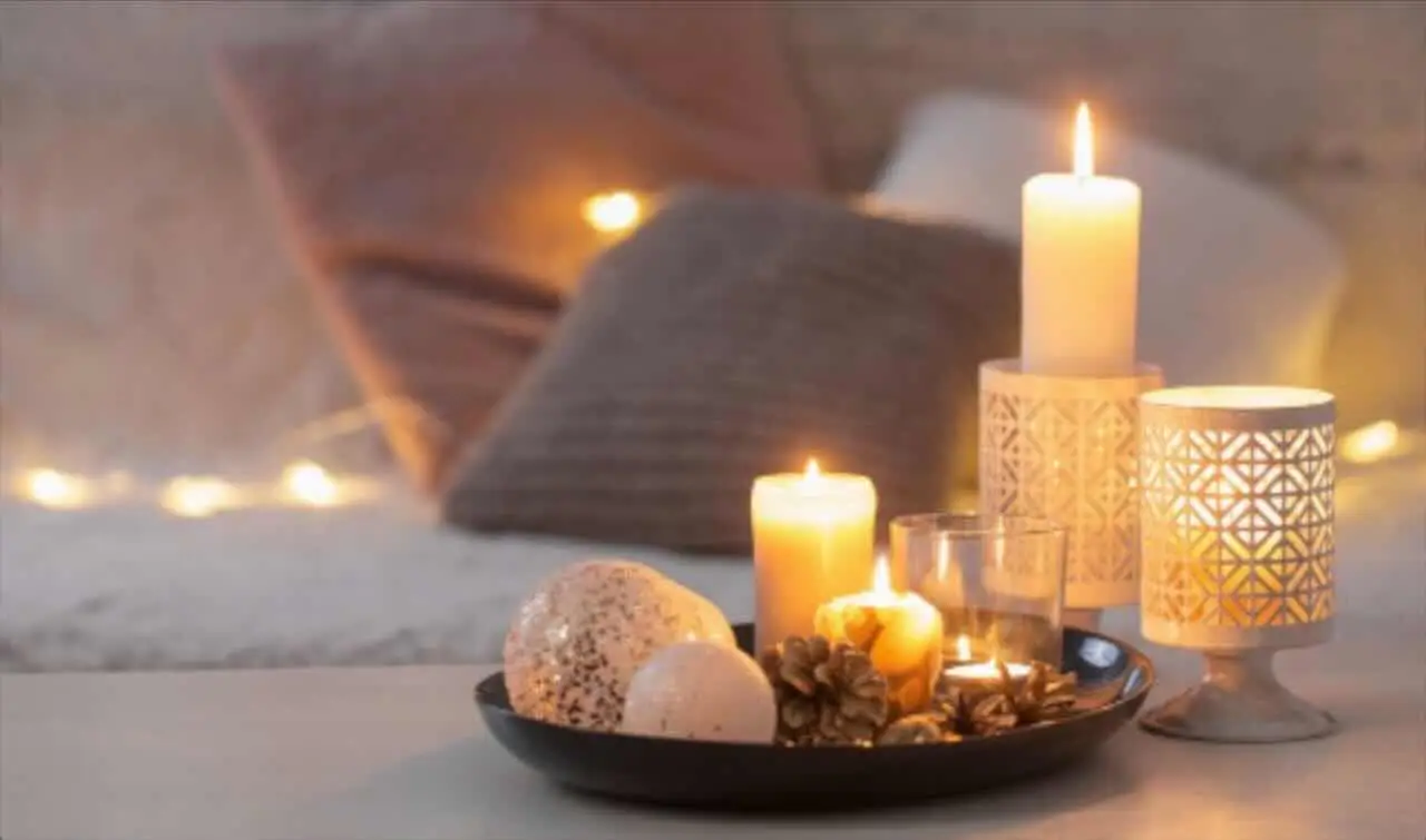 Il trucco degli interior designer per trasformare le pareti di casa senza usare quadri Immagine selezionata