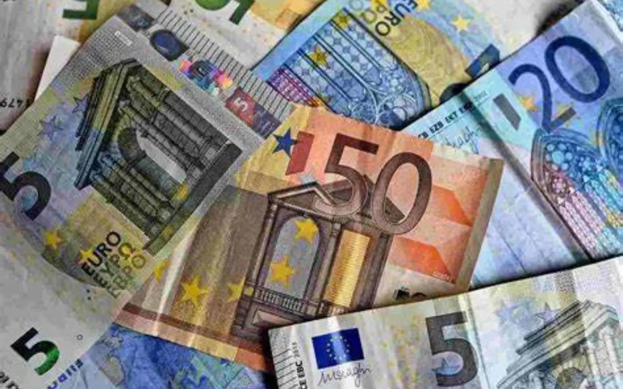 Dal 2025 nuove regole per i risparmi in banca: buone notizie per i correntisti Immagine selezionata