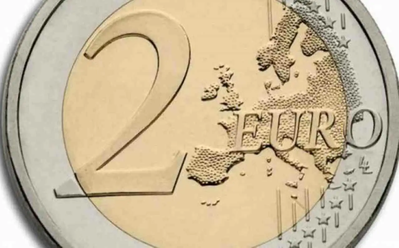 Attenzione a questa moneta da 2 euro: se ha questo segno vale centinaia Attenzione a questa moneta da 2 euro: se ha questo segno vale centinaia